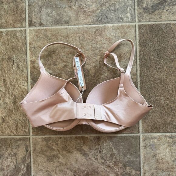 SKIMS Nude Bra - Picture 8 of 11